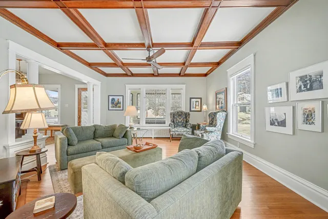 $325,000 | 814 Central Avenue, Red Wing, MN 55066