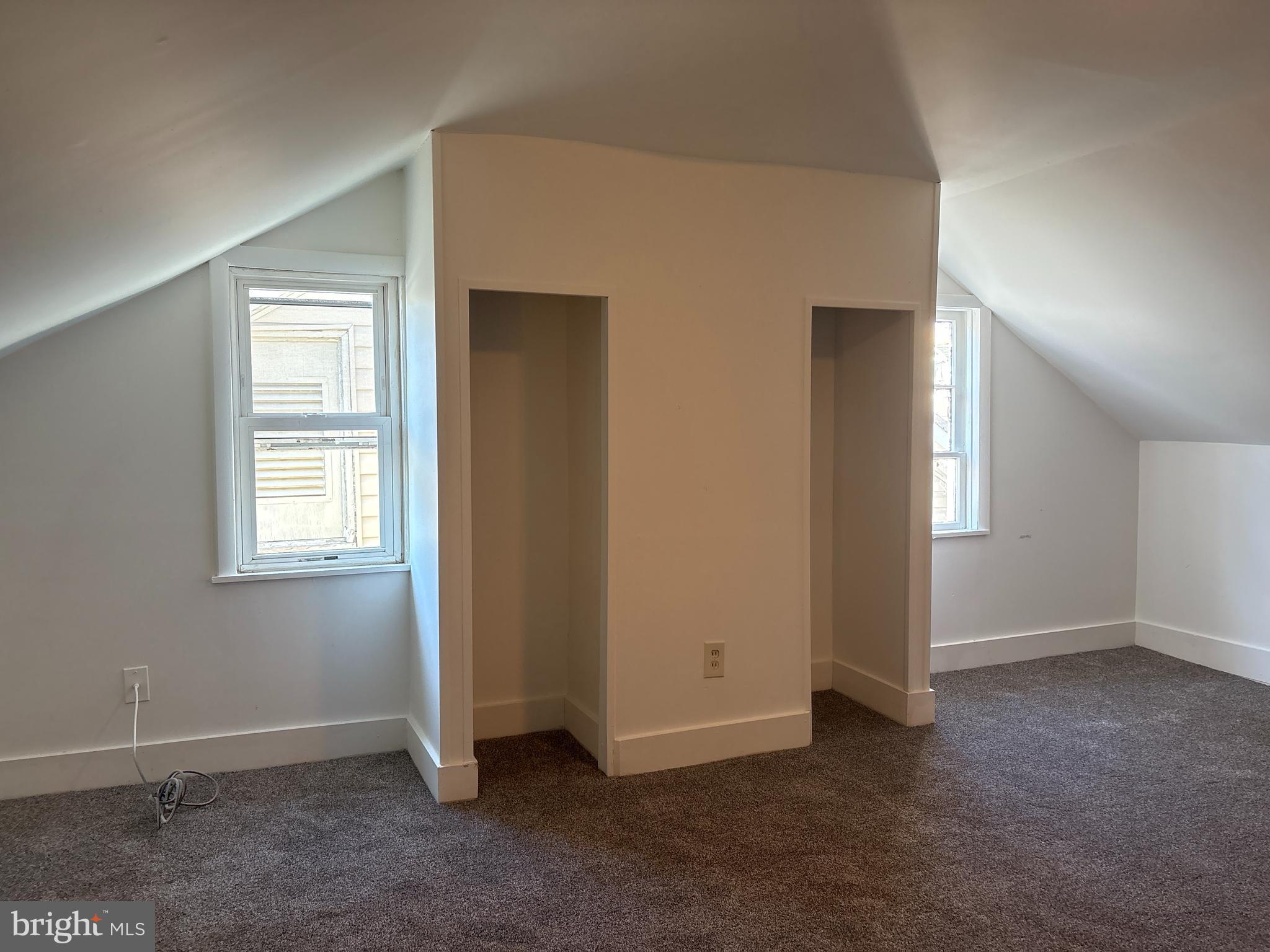 562 West Philadelphia Street York, PA 17401 - Photo 17 of 20 an empty room with windows