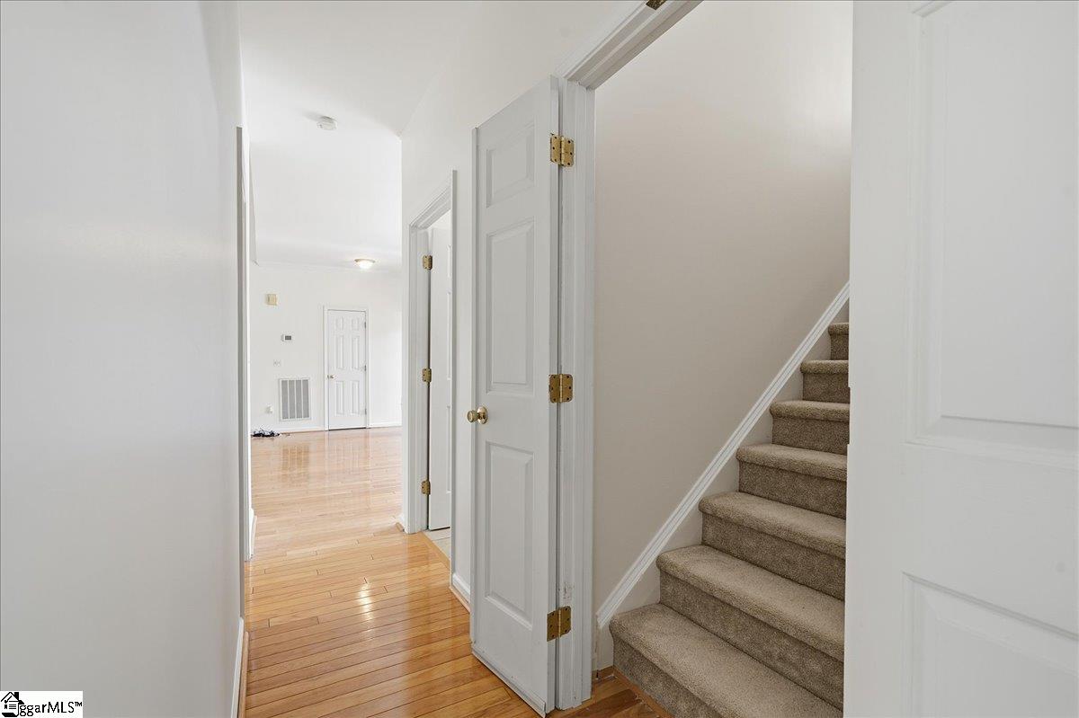 407 Roberts Road Taylors, SC 29687 - Photo 13 of 46 Gallery Image 13