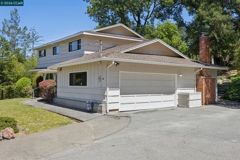 $1,395,000 | 135 Canon Drive, Orinda, CA 94563