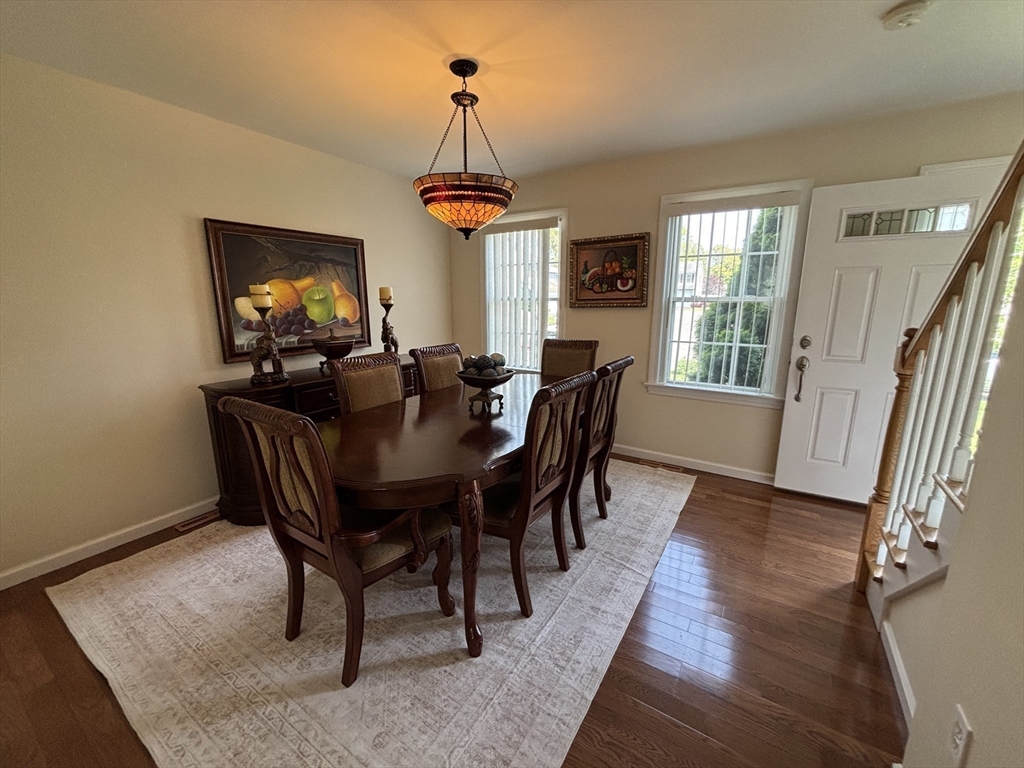 266 Christopher Drive Springfield, MA 01119 - Photo 7 of 24