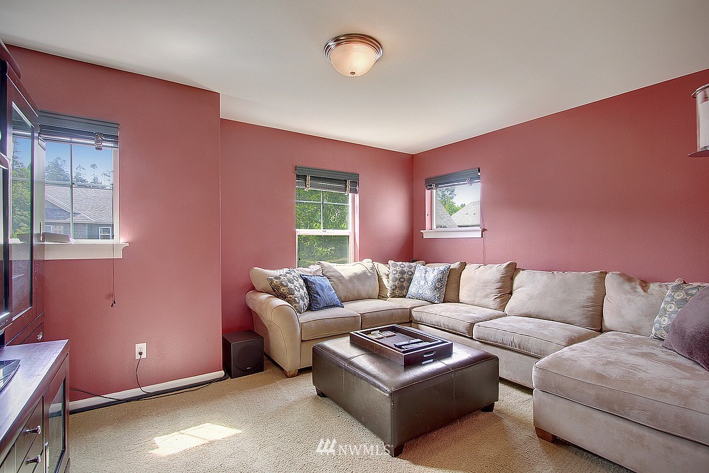 23505 8th Drive Southeast Bothell, WA 98021 - Photo 11 of 21 Gallery Image 11
