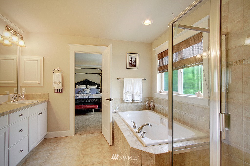 23505 8th Drive Southeast Bothell, WA 98021 - Photo 13 of 21 Gallery Image 13