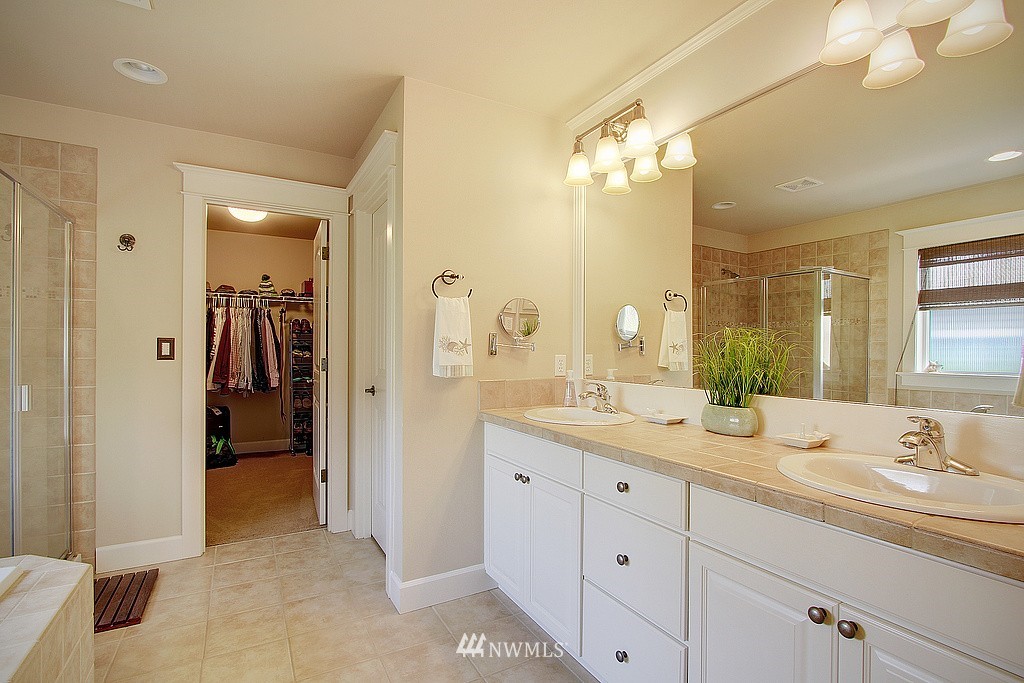 23505 8th Drive Southeast Bothell, WA 98021 - Photo 14 of 21 Gallery Image 14