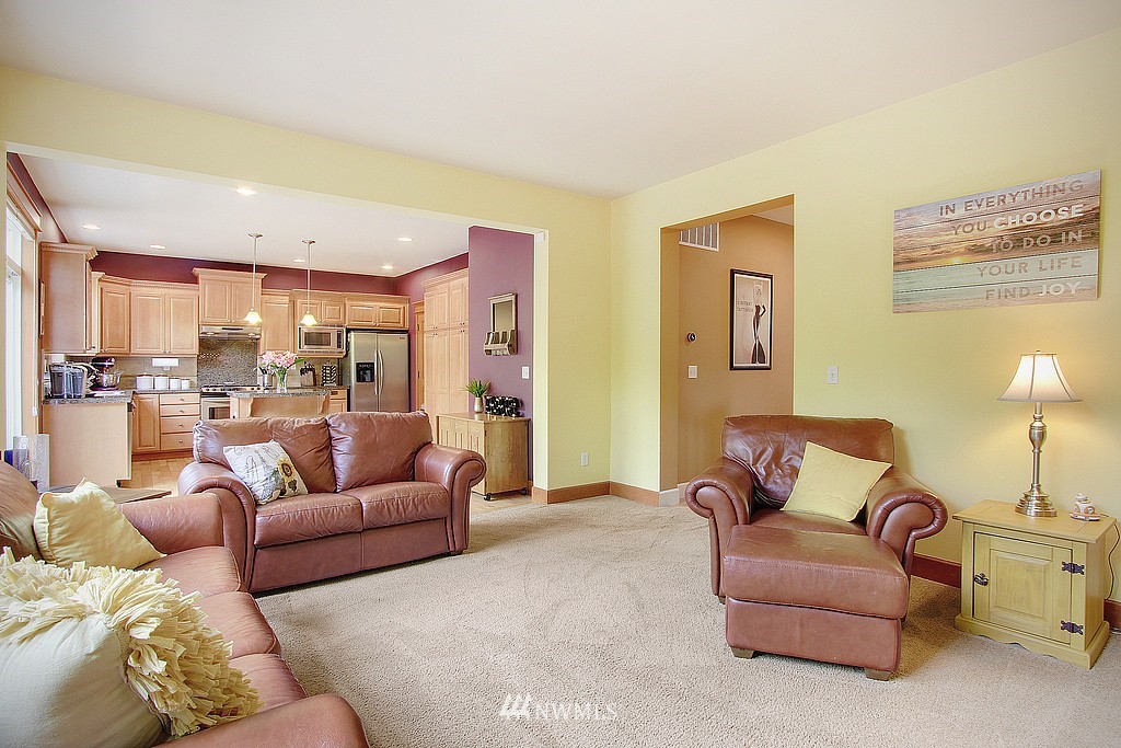 23505 8th Drive Southeast Bothell, WA 98021 - Photo 8 of 21 Gallery Image 8