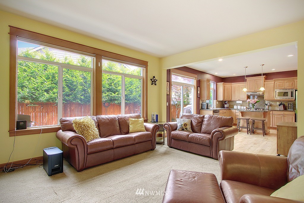 23505 8th Drive Southeast Bothell, WA 98021 - Photo 10 of 21 Gallery Image 10