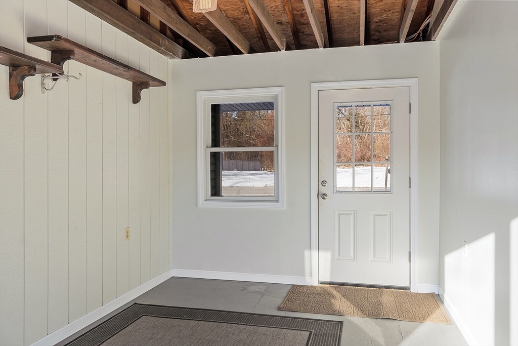 187 Mill Road Chelmsford, MA 01824 - Photo 19 of 32 a view of entryway