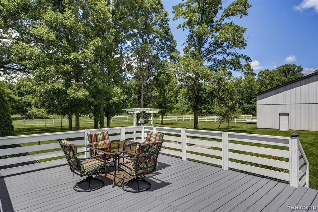 4408 Ellis Road Fowlerville, MI 48836 - Photo 26 of 72