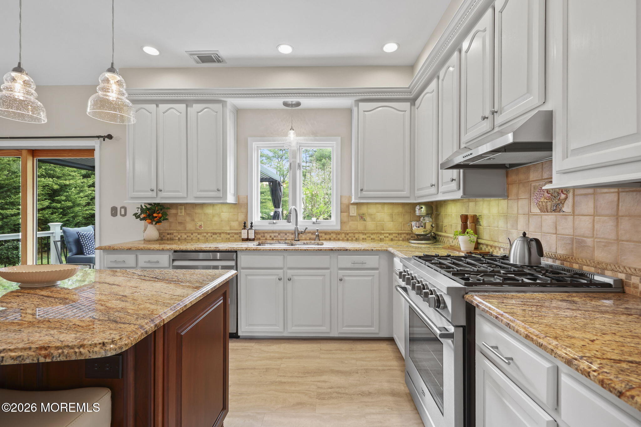 5 Mohegan Road Freehold, NJ 07728 - Photo 18 of 77 KITCHEN