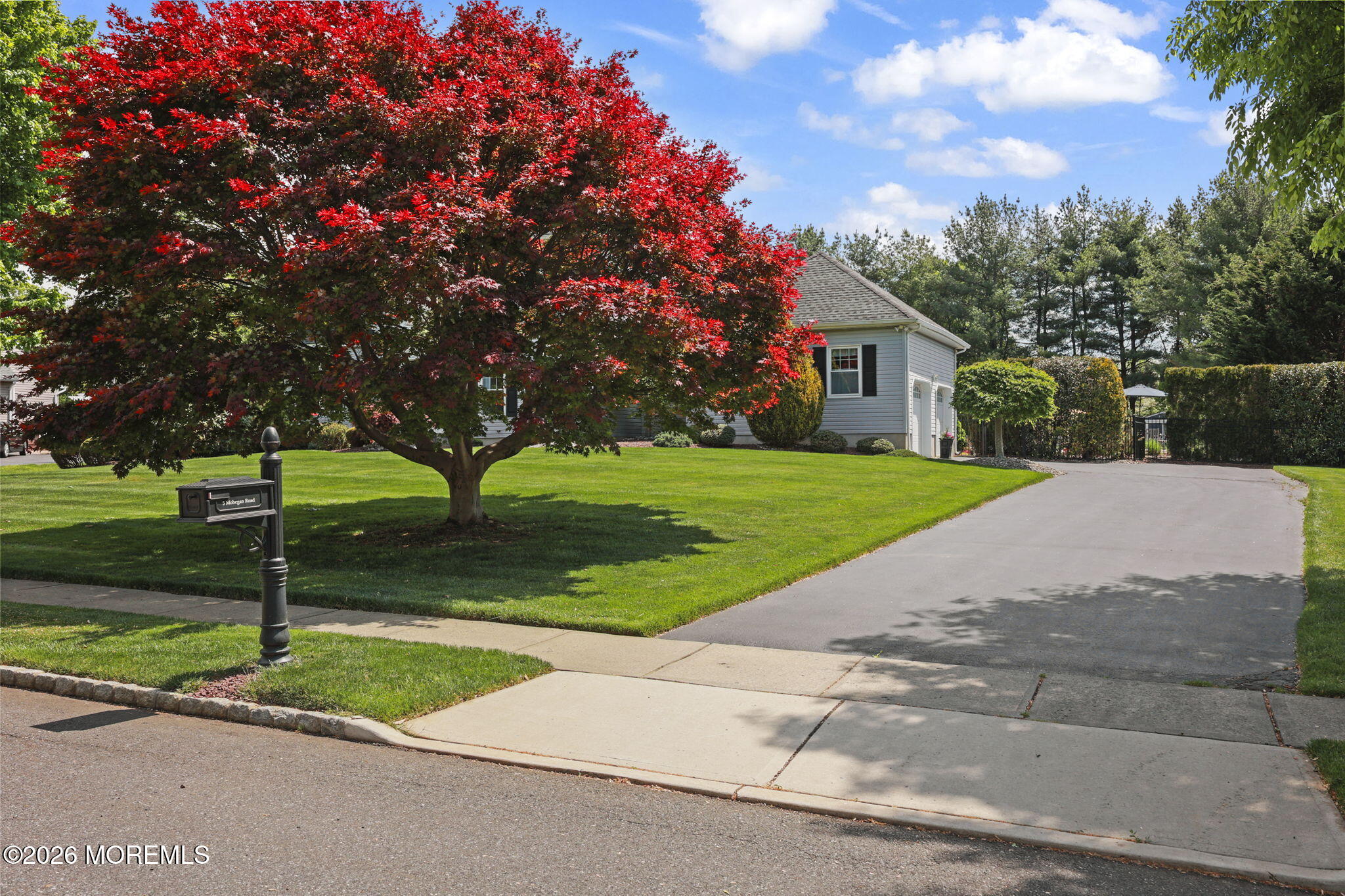 5 Mohegan Road Freehold, NJ 07728 - Photo 71 of 77 DRIVEWAY
