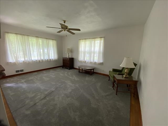 8001 New Maple Road Evansville, IN 47710 - Photo 2 of 18 Gallery Image 2