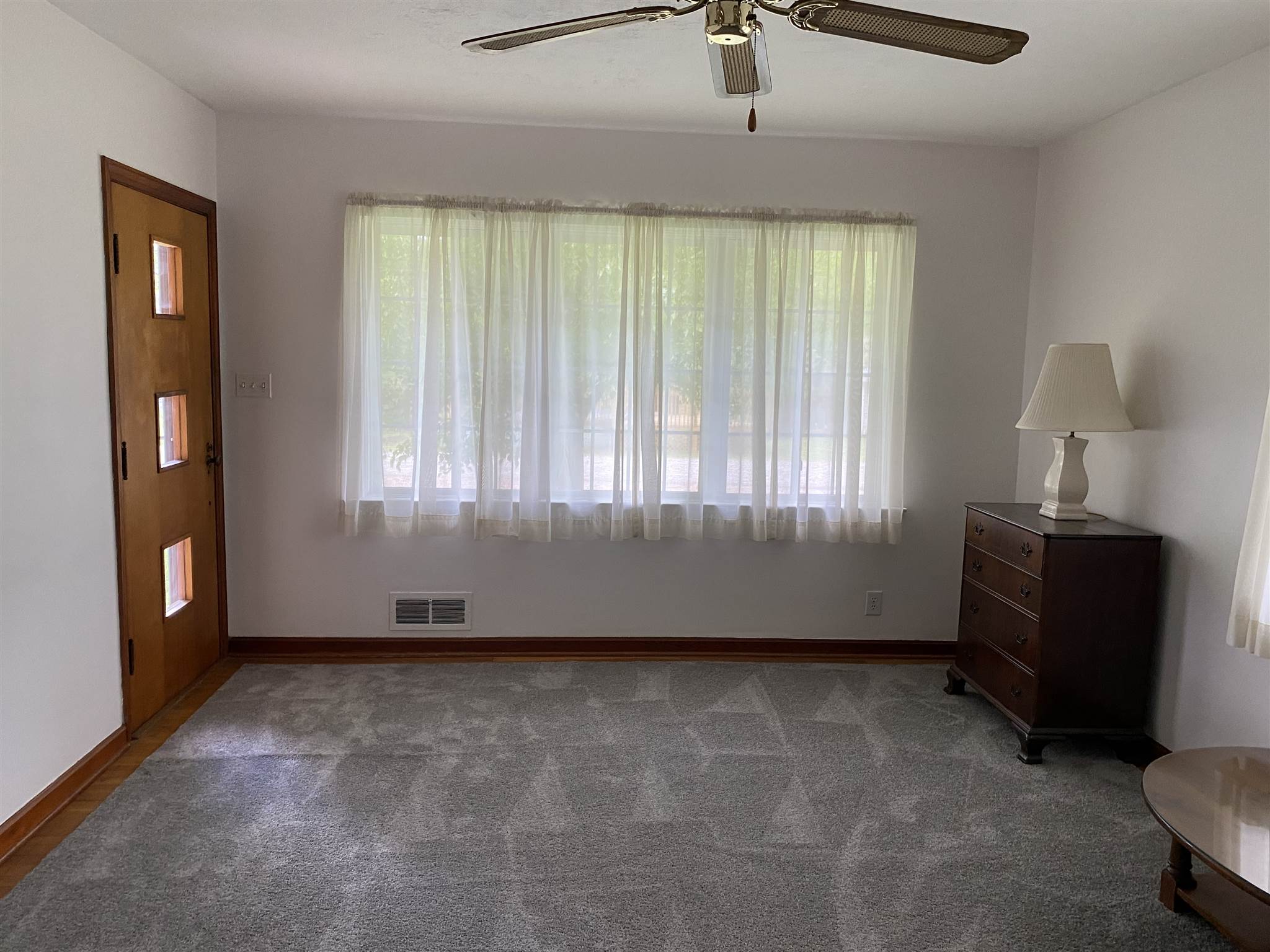 8001 New Maple Road Evansville, IN 47710 - Photo 11 of 18 Gallery Image 11