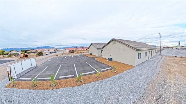 $1,390 | 1340 East Arrowhead Street, Unit 1, Pahrump, NV 89048