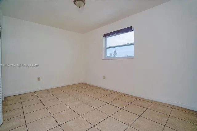 $1,700 | 4300 Southwest 67th Avenue, Unit 35, Miami, FL 33155