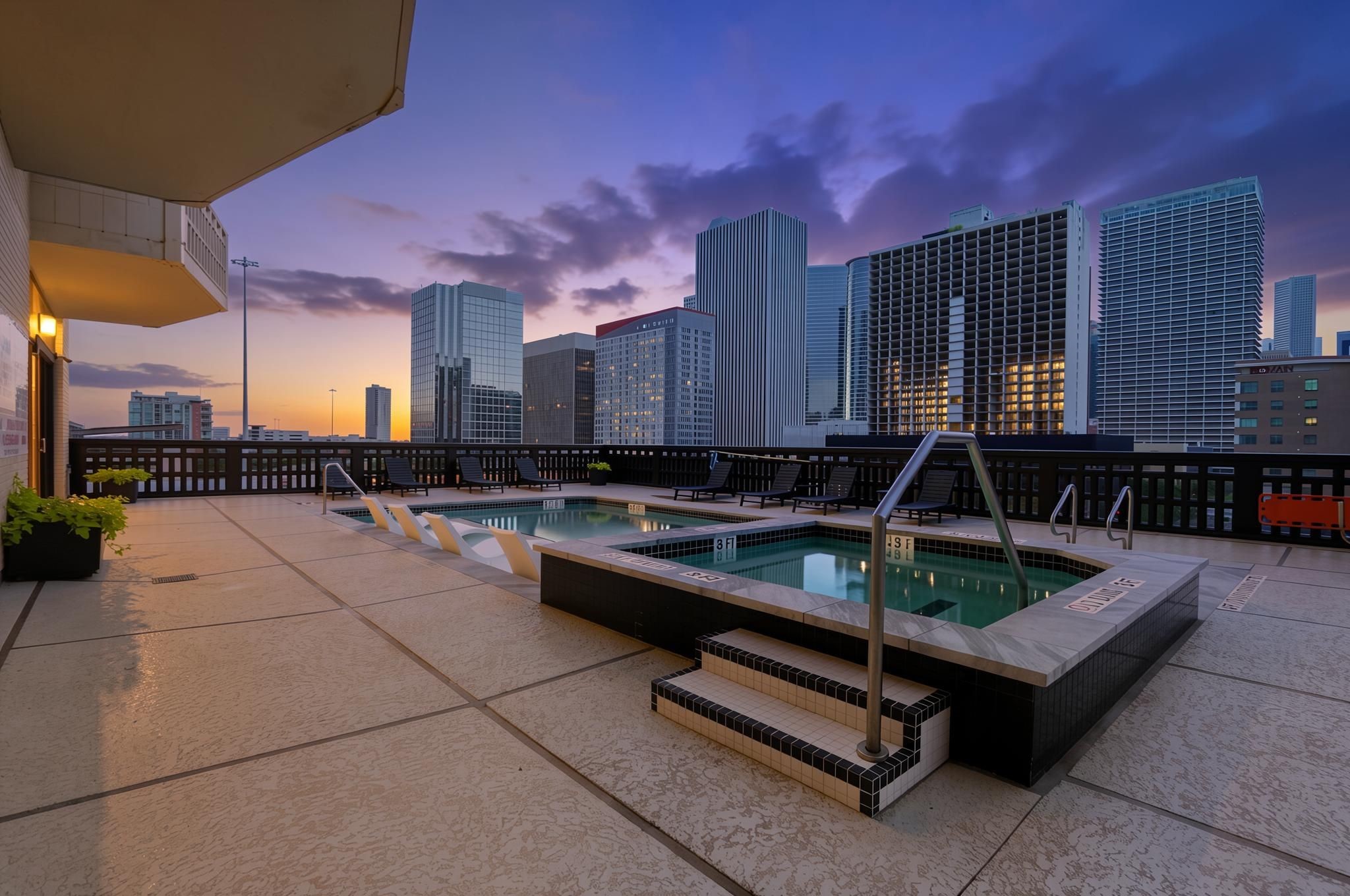 2016 Main Street, Unit PH 2 Houston, TX 77002 - Photo 2 of 32 Virtually staged Pool