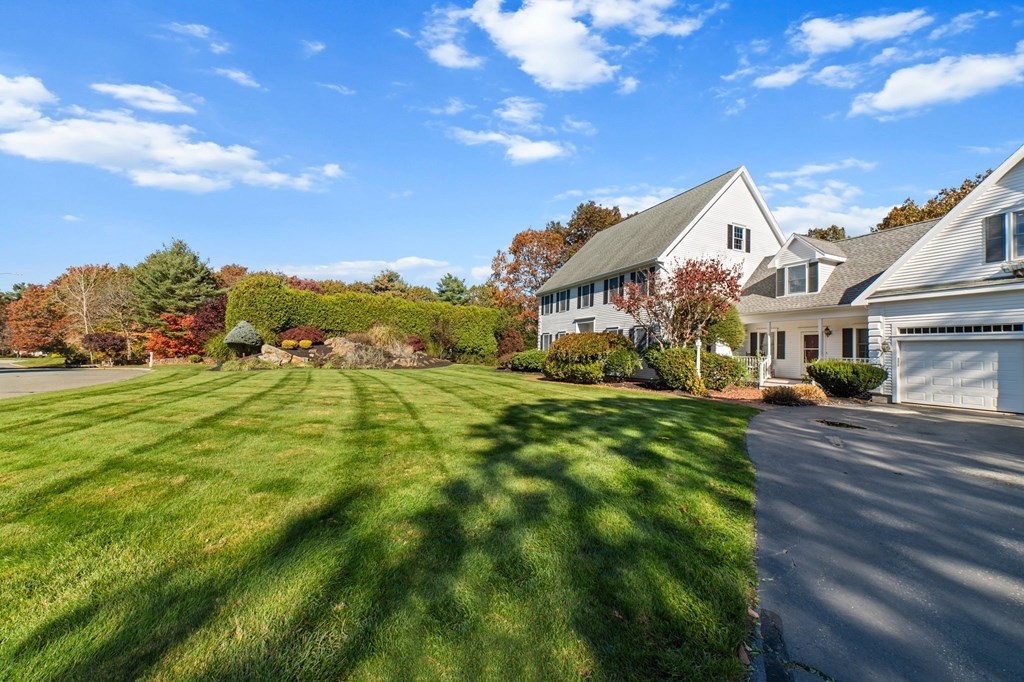 20 Linden Glen Road Canton, MA 02021 - Photo 3 of 42 Gallery Image 3