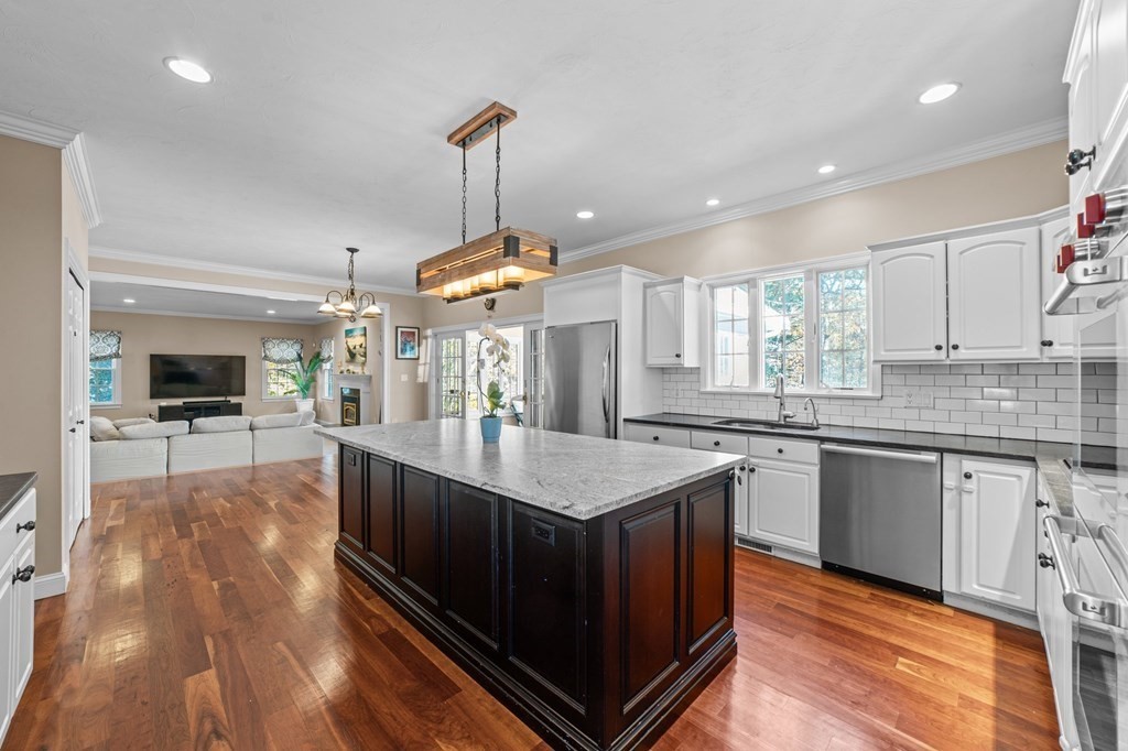 20 Linden Glen Road Canton, MA 02021 - Photo 10 of 42 Gallery Image 10