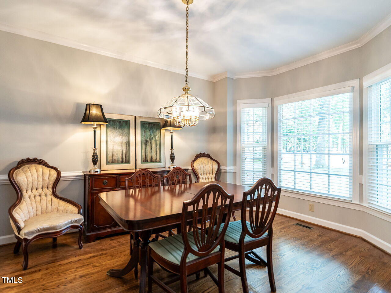 8104 Harbor Drive Raleigh, NC 27615 - Photo 7 of 37 007-1280x960-dining-room