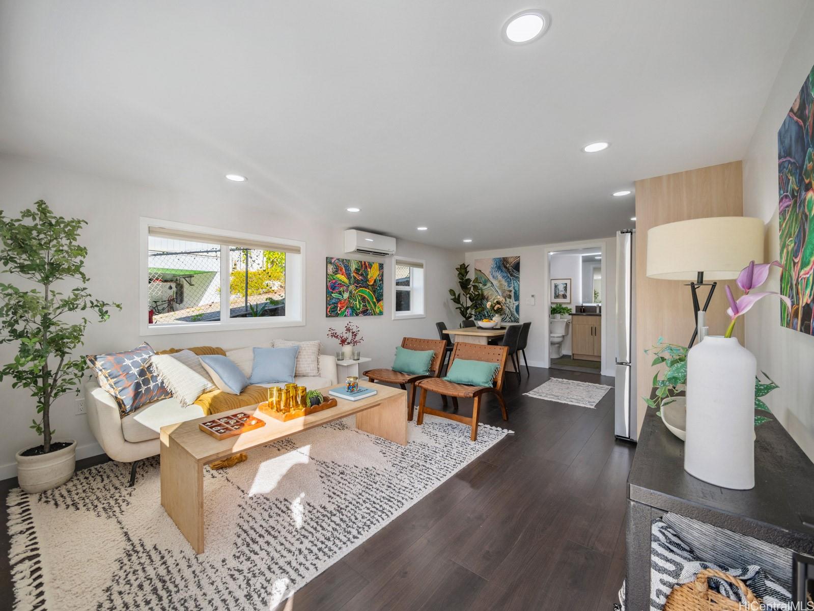 1843 A 10th Avenue Honolulu, HI 96816 - Photo 18 of 22 a living room with furniture and wooden floor