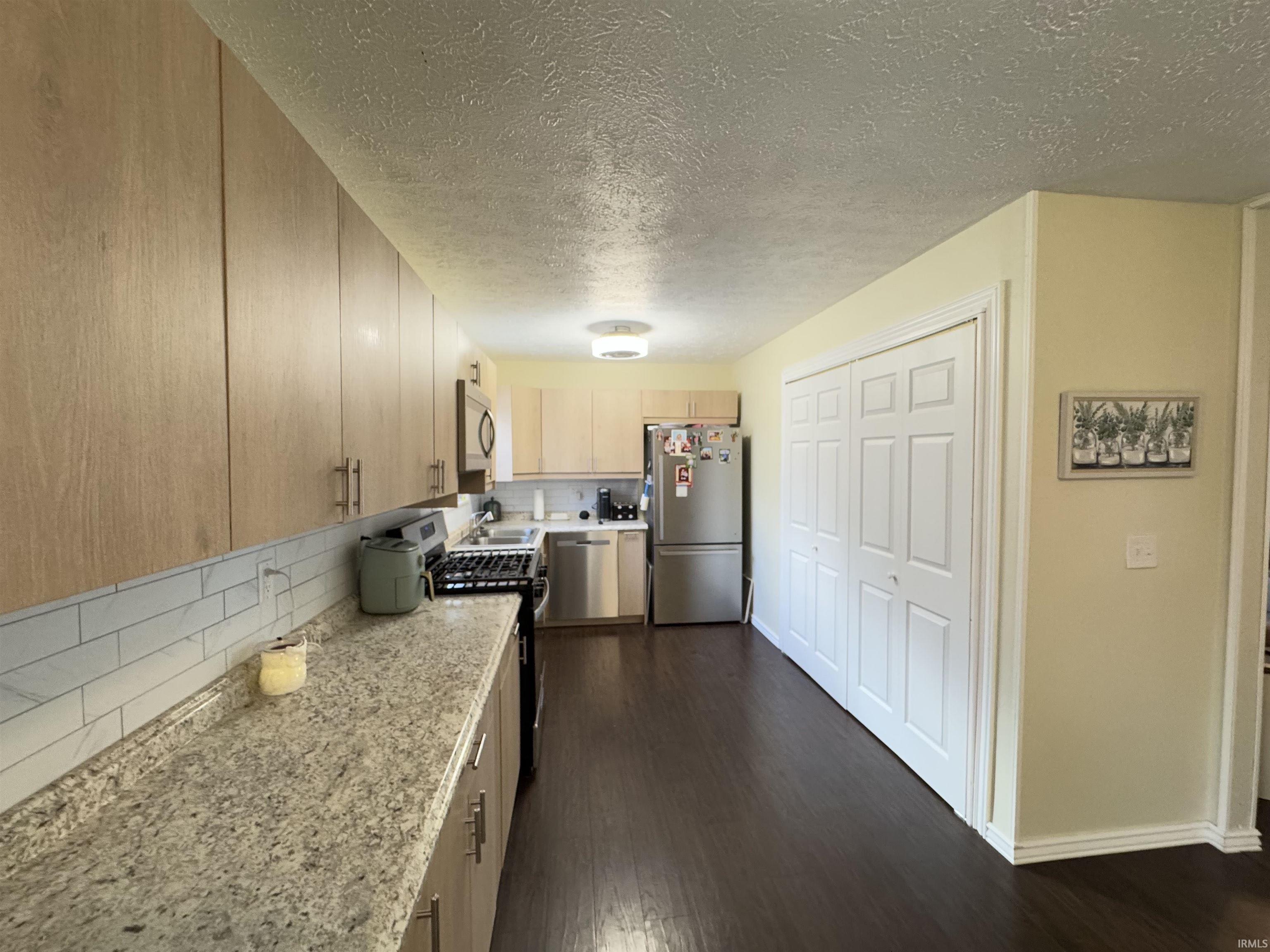 2400 Tam O Shanter Road Kokomo, IN 46902 - Photo 5 of 20 Gallery Image 5