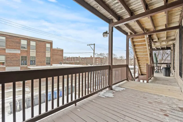 $1,095,000 | 6037 South Champlain Avenue, Chicago, IL 60637