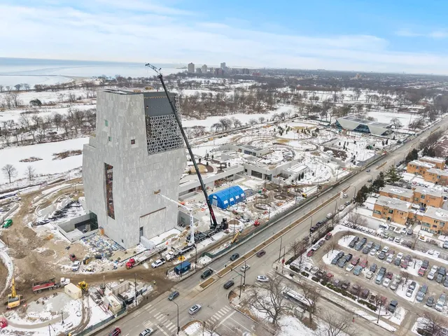 $1,095,000 | 6037 South Champlain Avenue, Chicago, IL 60637