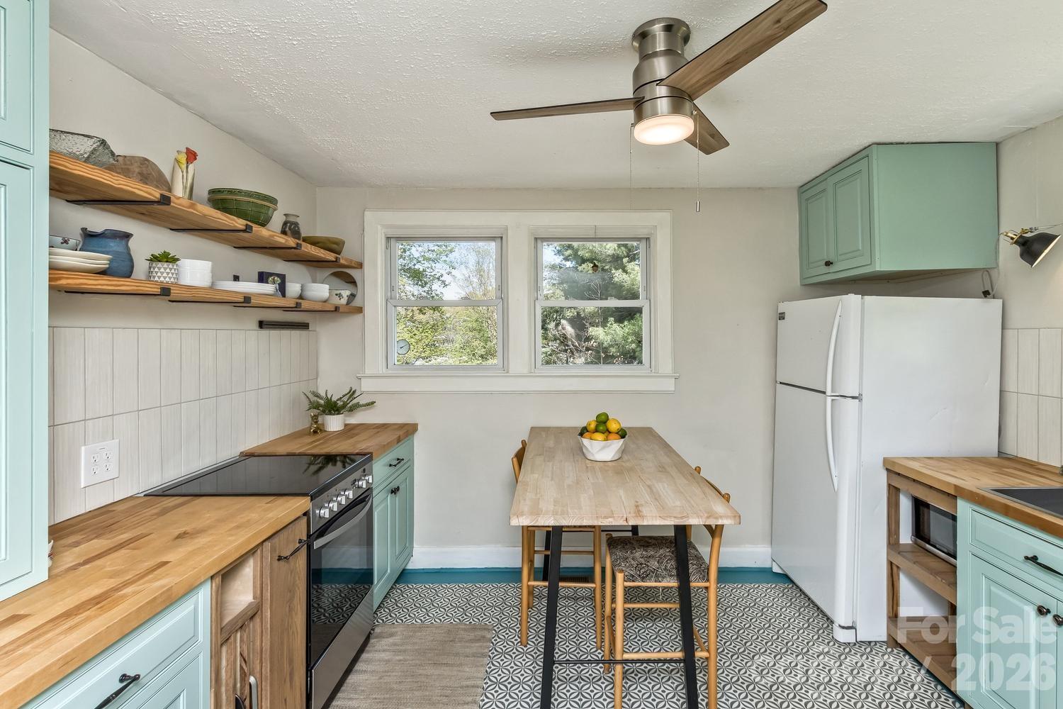 163 Arthur Road Asheville, NC 28806 - Photo 13 of 28