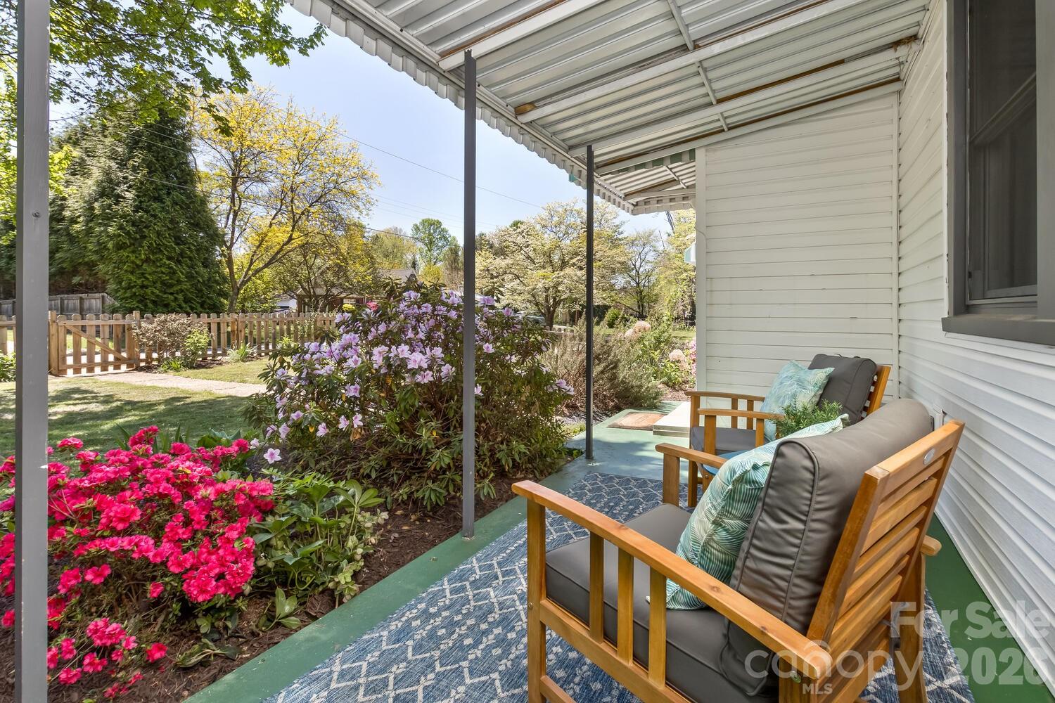 163 Arthur Road Asheville, NC 28806 - Photo 4 of 28