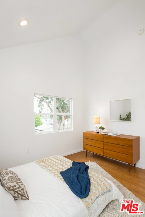 3421 Ferncroft Road Los Angeles, CA 90039 - Photo 25 of 35 a bedroom with a bed and a window