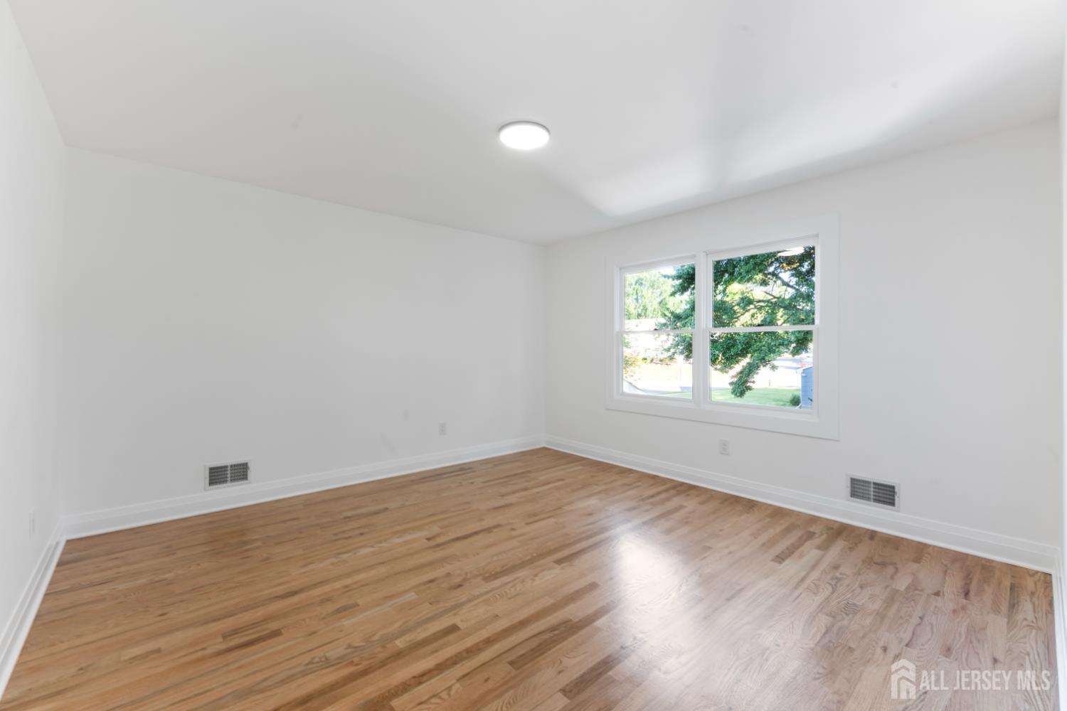 975 Inman Avenue Edison, NJ 08820 - Photo 42 of 62