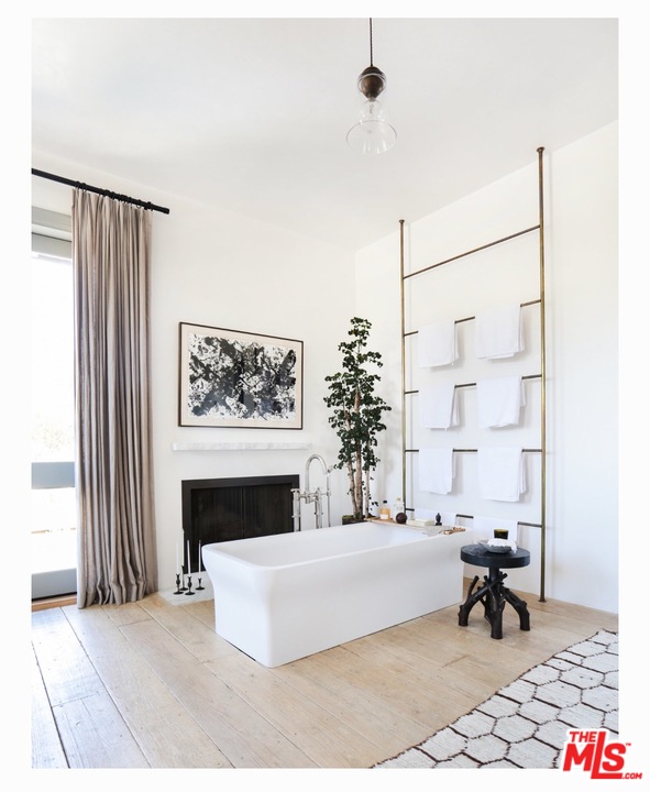 29075 Grayfox Street Malibu, CA 90265 - Photo 23 of 29