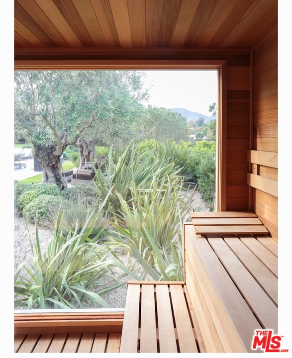 29075 Grayfox Street Malibu, CA 90265 - Photo 9 of 29