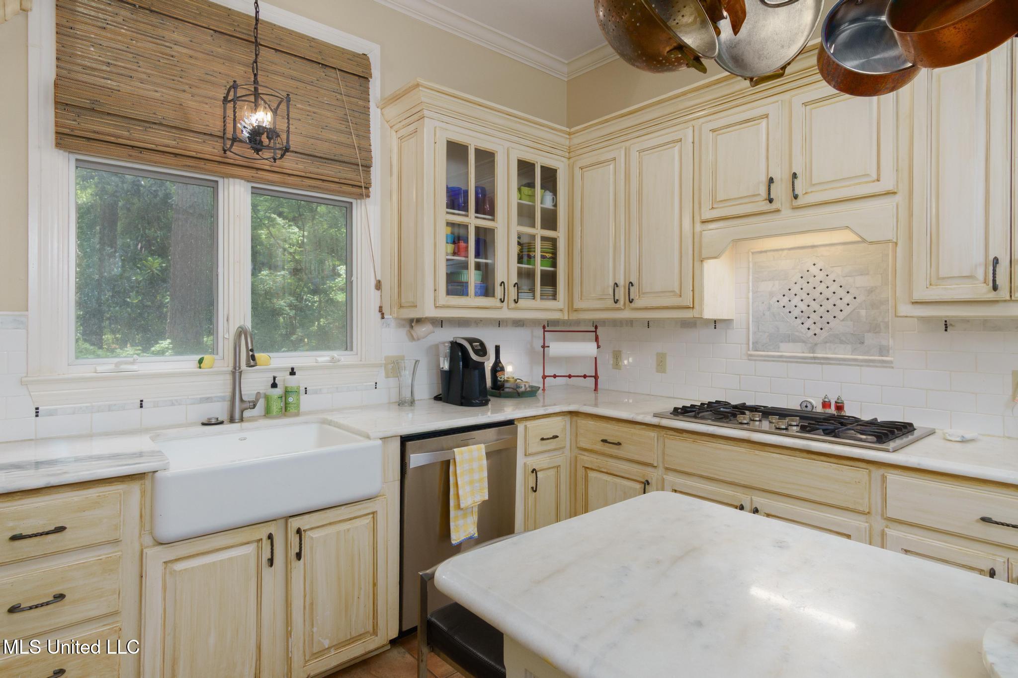 75 Tidewater Road Hattiesburg, MS 39402 - Photo 17 of 63 75 Tidewater Road-11