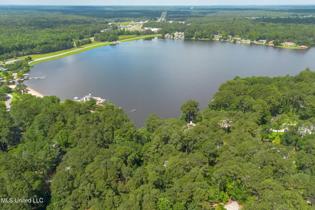 $974,900 | 75 Tidewater Road, Hattiesburg, MS 39402