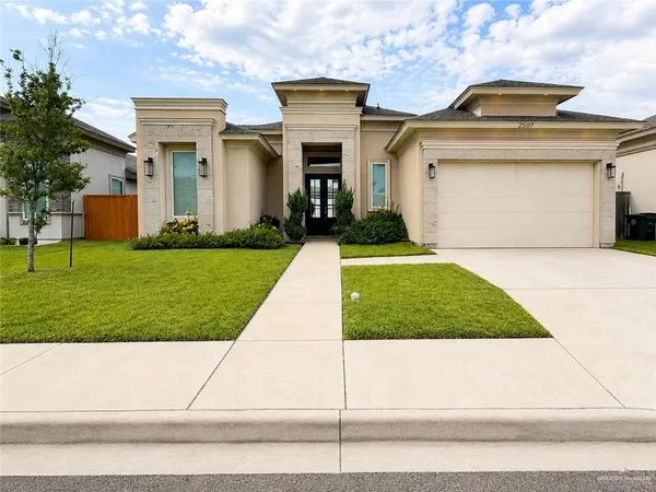 $2,700 | 2507 Zinnia Street, Mission, TX 78574