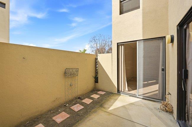 1067 Padre Drive, Unit 2 Salinas, CA 93901 - Photo 20 of 24 a view of a door