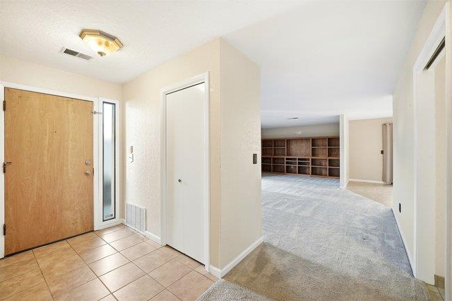 1067 Padre Drive, Unit 2 Salinas, CA 93901 - Photo 3 of 24