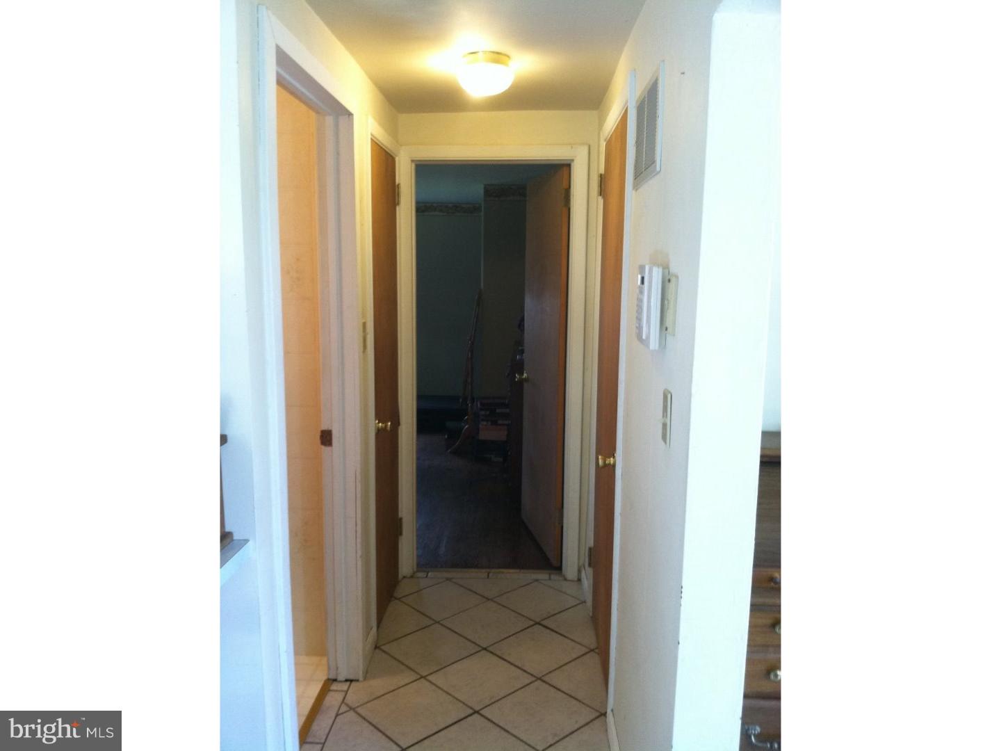 107 Merkel Road Gilbertsville, PA 19525 - Photo 10 of 19 Hallway
