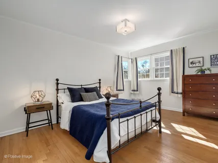 $695,000 | 1440 Evergreen Terrace, Glenview, IL 60025