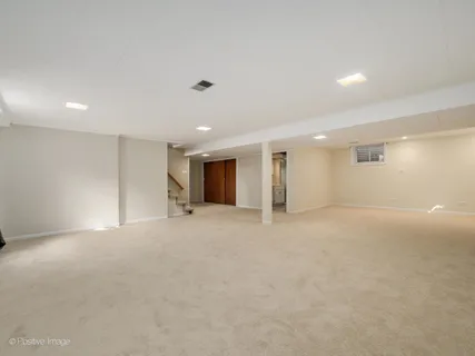 $695,000 | 1440 Evergreen Terrace, Glenview, IL 60025