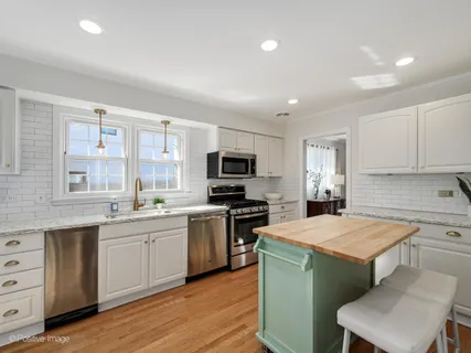 $695,000 | 1440 Evergreen Terrace, Glenview, IL 60025