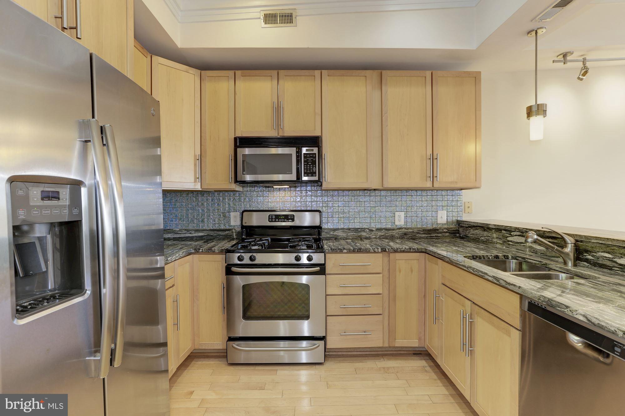 243 Florida Avenue Northwest, Unit 4 Washington, DC 20001 - Photo 2 of 14