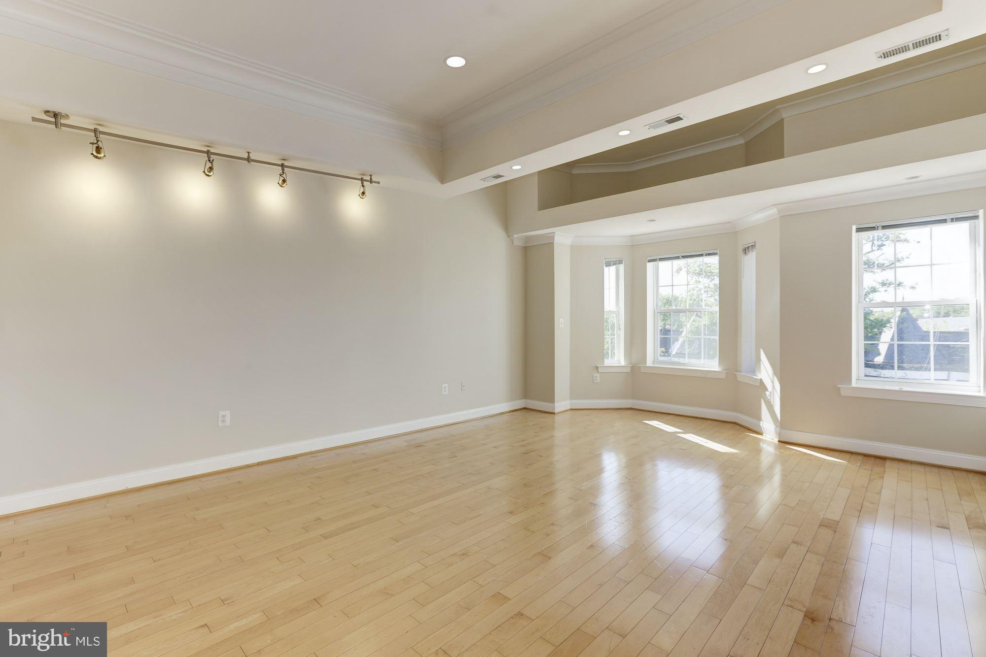 243 Florida Avenue Northwest, Unit 4 Washington, DC 20001 - Photo 3 of 14