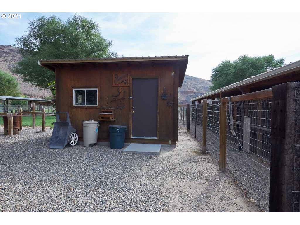 1880 Owyhee Lake Road Nyssa, OR 97913 - Photo 5 of 31 Gallery Image 5