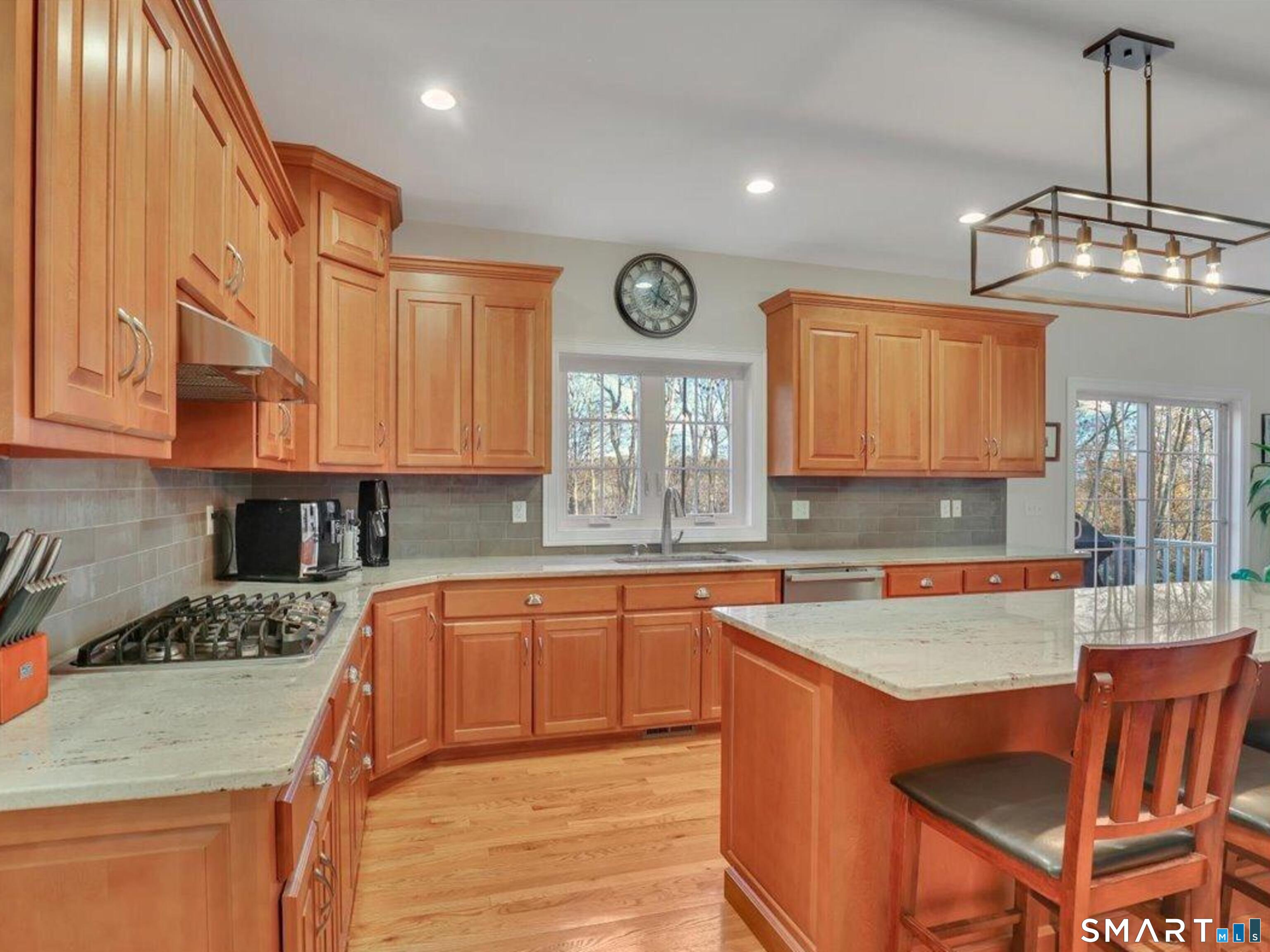 7 Jet Brook Road Newtown, CT 06470 - Photo 2 of 29