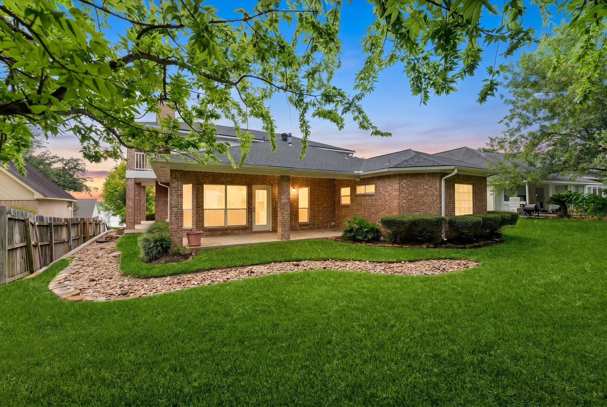 119 April Breeze Conroe, TX 77356 - Photo 2 of 50