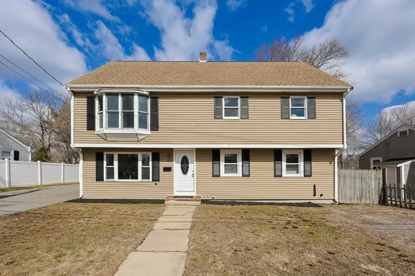 $599,900 | 136 East Ashland Street, Brockton, MA 02302