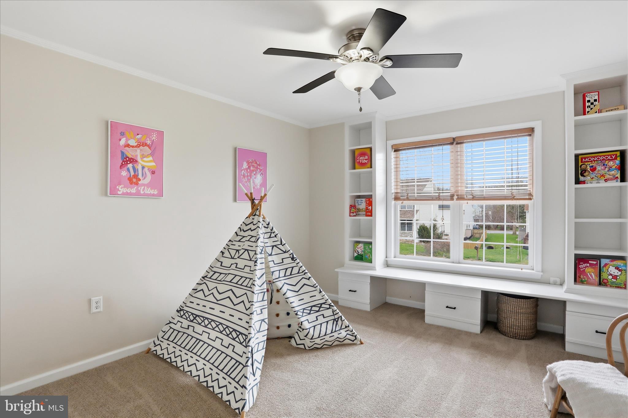 88 Grassy Meadow Road Charles Town, WV 25414 - Photo 23 of 44 a very nice looking room with a large window