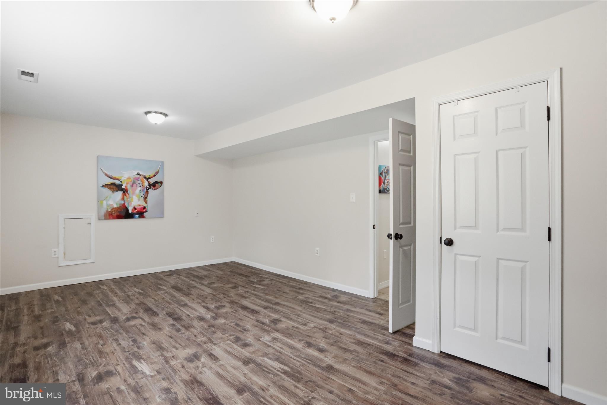 88 Grassy Meadow Road Charles Town, WV 25414 - Photo 27 of 44 wooden floor in a room