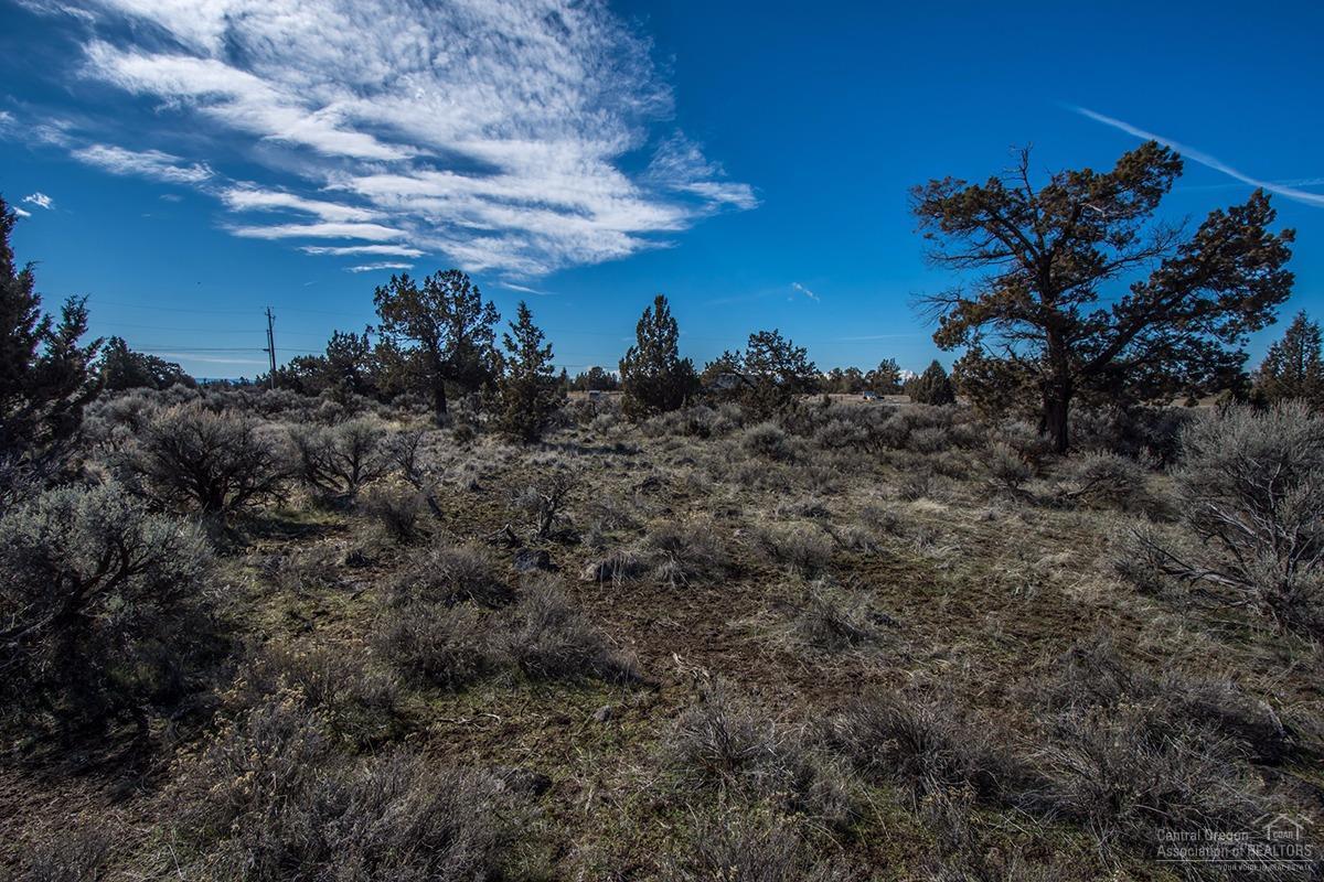 451 Southwest Bent Loop Powell Butte, OR 97753 - Photo 12 of 15 Additional Photo